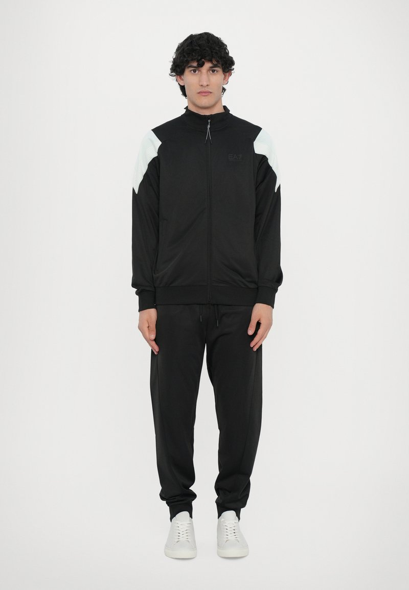 EA7 Emporio Armani Treniņtērps - black