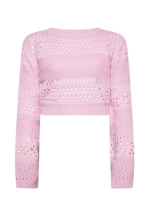 Lyserød strikket cropped sweater med lange ærmer og et tekstureret hulmønster gennem hele stoffet.