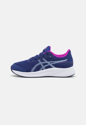 PATRIOT UNISEX - Minimalist running shoes - dive blue/soft sky