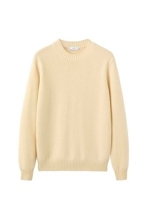 Suéter crema de cuello redondo hecho de material de punto suave. Cuenta con puños y dobladillo acanalados, con una textura suave y diseño simple y minimalista.