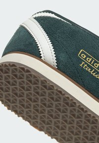 adidas Originals ITALIA 70S UNISEX - Sapatilhas - aurora ivy/off white/gum