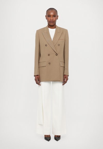 Victoria Beckham DOUBLE BREASTED MENS JACKET - Blézer - sandstorm