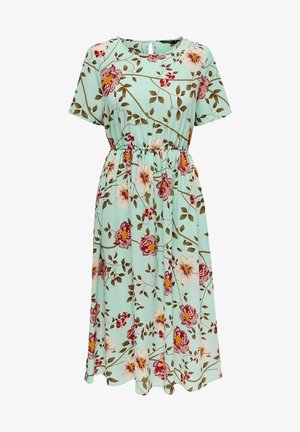 Blumenkleid in sanftem Minzgrün mit kurzen Ärmeln, elastischem Bund und pinken sowie roten Blütenmustern mit grünen Blättern.