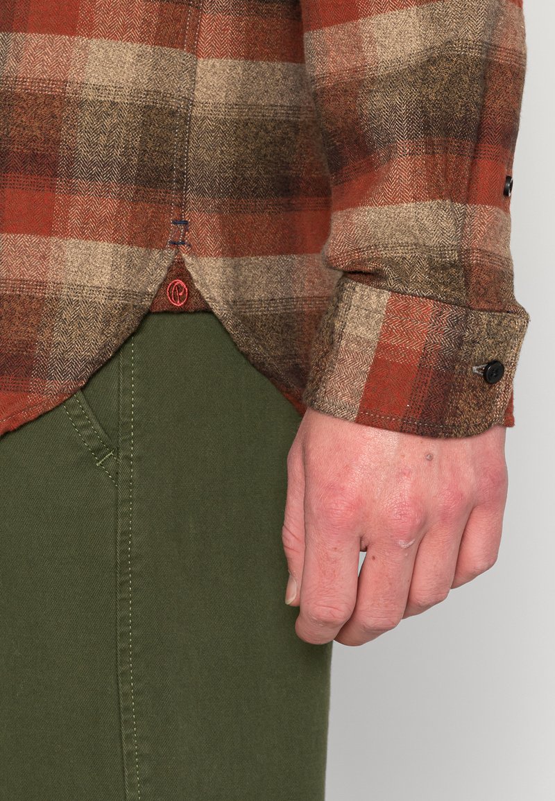 Pepe Jeans - Camisa - brick/beige - Zalando.es