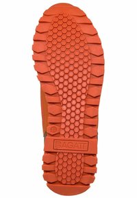 Bagatt sneaker outsole in orange rubber, featuring a hexagonal tread pattern, semi-rigid midsole, and prominent logo detail at the heel.
