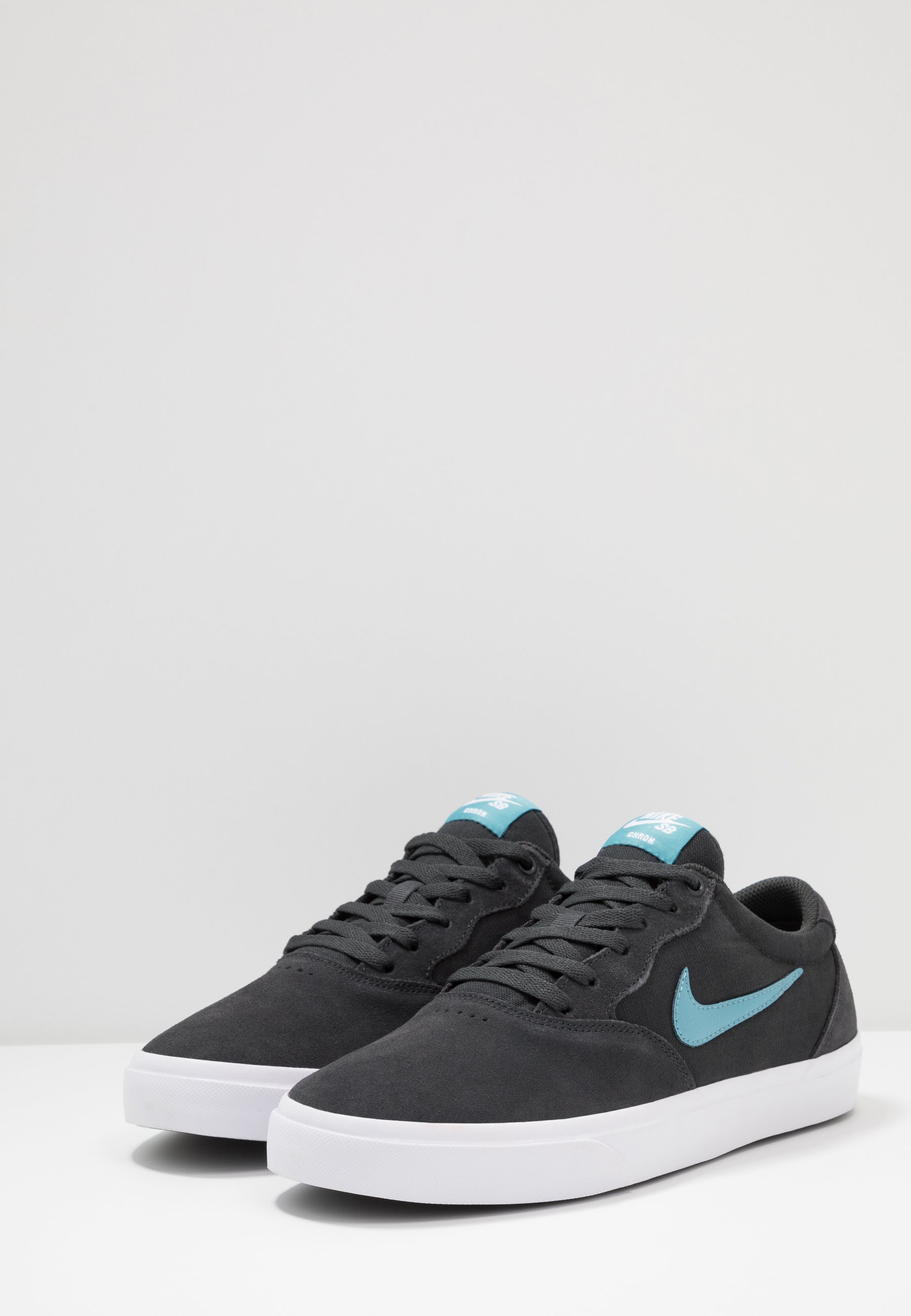 Zapatillas Nike Sb Chron Slr Verde Agua Unisex
