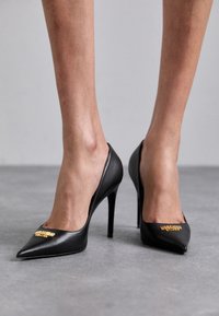 Escarpins Moschino à Talons - Taille 40 - Occasion Portés Une Fois - Chic Et Pas Chers