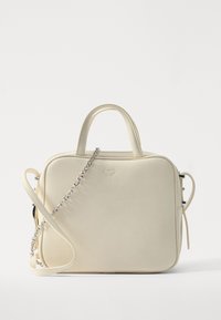 Seleccionado, white