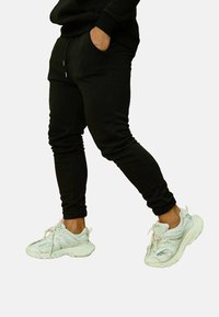 FRILIVIN SET - Survêtement - noir