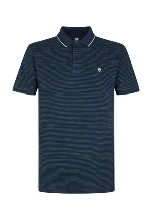 Donkerblauw polohemd met korte mouwen, fijne lichtgroene horizontale strepen, een donkere kraag, twee knopen en een klein logo op de linkerborst.