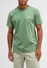 Butcher of Blue T-shirt print - jade green