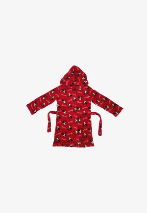 Peignoir à capuche rouge en tissu pelucheux, avec un motif répétitif de Minnie Mouse et une taille nouée. Manches longues avec bords ouverts.