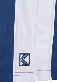 Marineblå og hvid sportsjersey med en tekstureret overflade. Har et rektangulært K-logo i broderi og design med sidelapper.