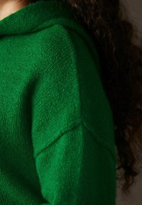Next RELAXED FIT OVERSIZED - Džemperis su gobtuvu - green bright