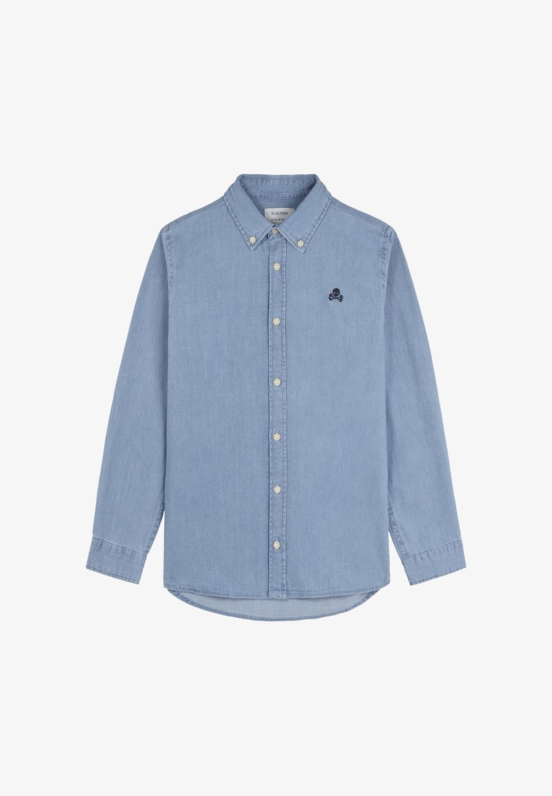 Lichtblauwe overhemd met lange mouwen van denim, met een button-down kraag en een klein donkerblauw schedel logo op de linkerborst.