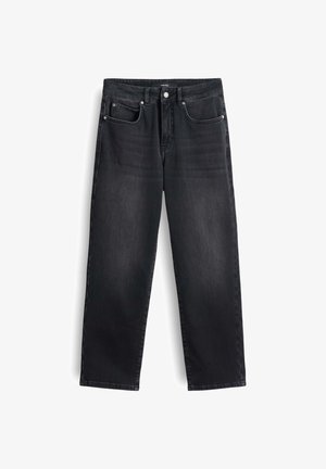 Jeans neri a gamba dritta con cinque tasche, chiusura con bottone e leggere sfumature sulle cosce su sfondo bianco.