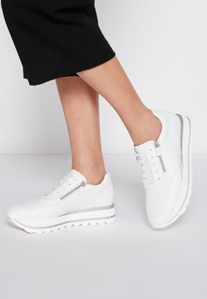 Sneakers laag - white