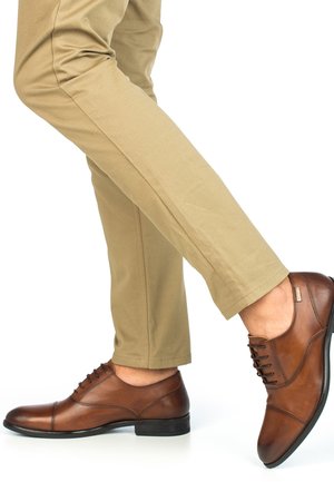 Pikolinos BRISTOL - Klassiset nauhakengät - cuero