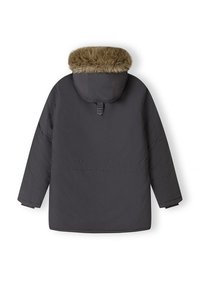 Czarny parka w kolorze ciemnoszarym z kapturem wykończonym sztucznym futrem, długimi rękawami i luźnym krojem. Posiada gładką teksturę i minimalistyczny design bez ozdób.
