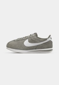 CORTEZ VNTG - Matalavartiset tennarit - light army/sail