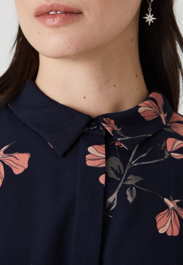 VMMNEWHALLIE LONG TIE DRESS  - Day dress - night sky3