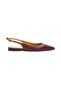 Bordeauxfarbene Leder-Slingback-Einlage mit spitzer Zehe, dünnem Knöchelriemen und einer niedrigen schwarzen Sohle. Glatte Textur und minimalistisches Design.