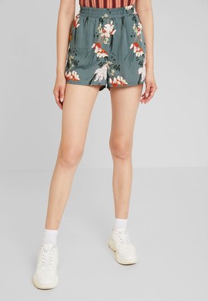 Shorts - green