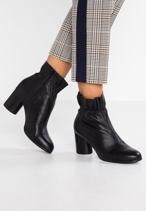 Ankle boots - black