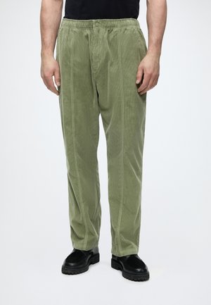 Lacoste Nadrágok - khaki