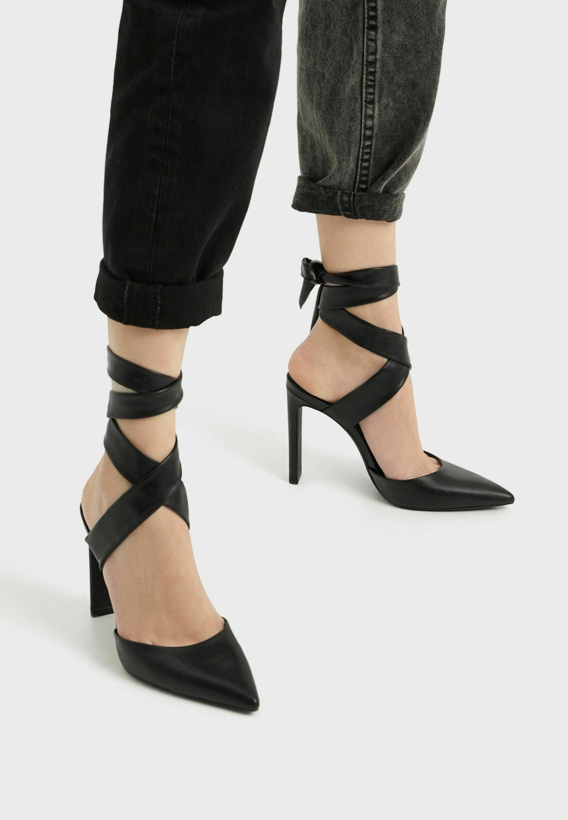 Femme Escarpins à talons hauts Femme Escarpins à talons hauts