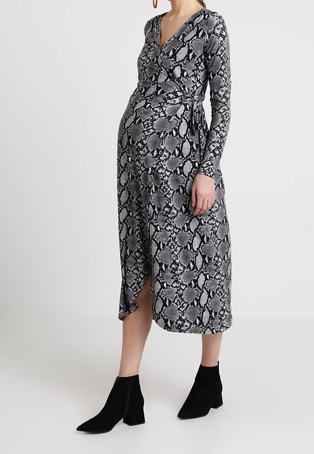 black lace dress with sleeves knee length Jody Lace Cocktail Dress in Black