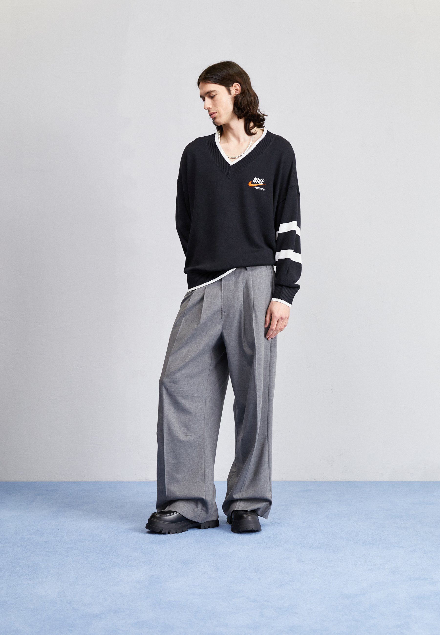 nike crew trend sweater