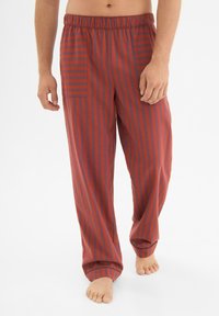 Chelsea Peers STRIPE - Pyjamahousut/-shortsit - red blue
