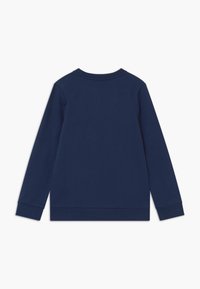 Marineblaues Sweatshirt mit langen Ärmeln aus weichem Material; mit Rundhalsausschnitt und Rippbündchen; schlichtes Design ohne Muster oder Akzente.
