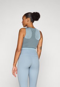Champion GYM LIFESTYLE SEAMLESS TANK - Top - light blue