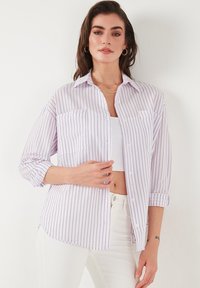 Bluza z gumbi - lilac