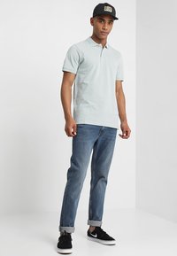 Jack & Jones JJEBASIC POLO - Polo marškinėliai - blue haze