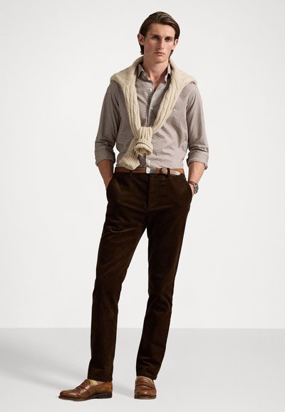 Polo Ralph Lauren CUSTOM FIT HOUNDSTOOTH TWILL SHIRT - Button down-skjorte - cream/brown