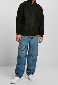 Urban Classics Stickad tröja - black