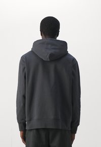 WOOD WOOD Mikina s kapucí - black