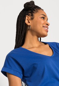 VILA VIDREAMERS V NECK - T-shirt básica - mazarine blue