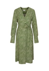 Zelené šaty s dlouhými rukávy, zdobené bílým puntíkovaným vzorem, s páskem na zavázání a výstřihem do V. Vyrobeno z měkké a prodyšné tkaniny.