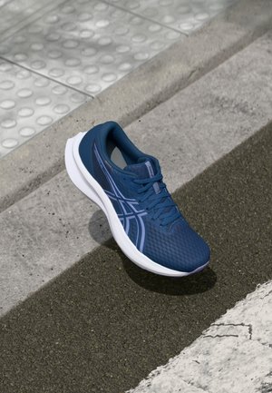 PATRIOT 14 - Chaussures de running sur route - twilight blue/bluebell