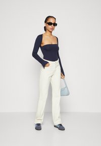 Gina Tricot SOFT TOUCH SQUARE NECK TOP - Top dugih rukava - black iris