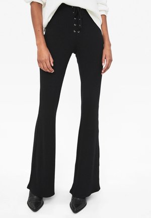Bershka Pantaloni - black