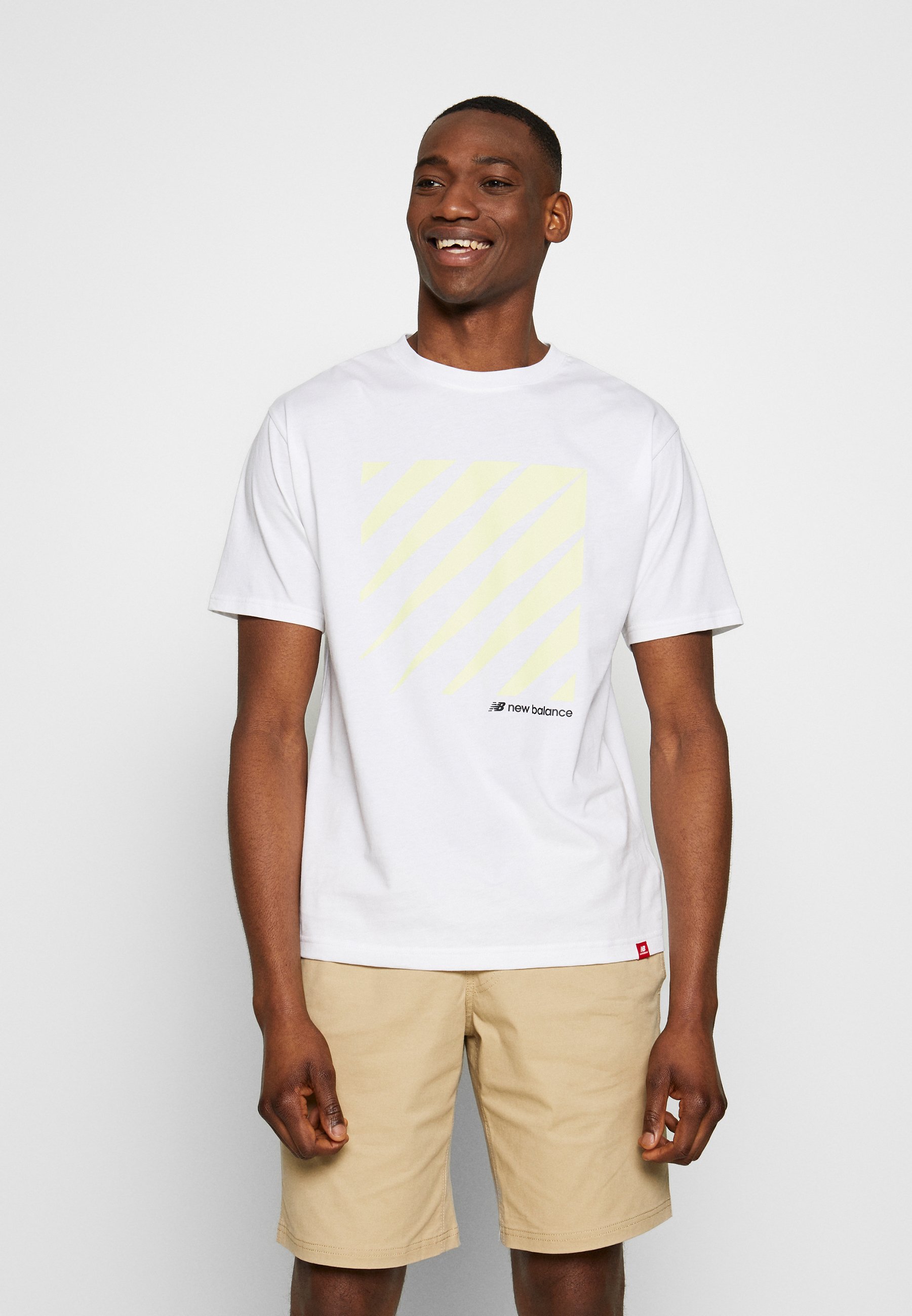New Balance SPORT STYLE OPTIKS - T-shirt print - white/wit - Zalando.nl