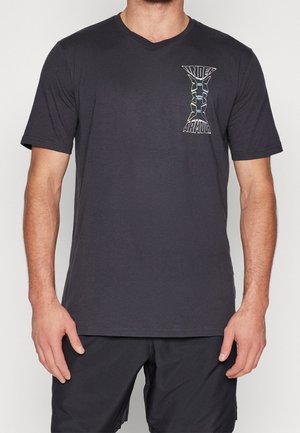 T-shirt z nadrukiem