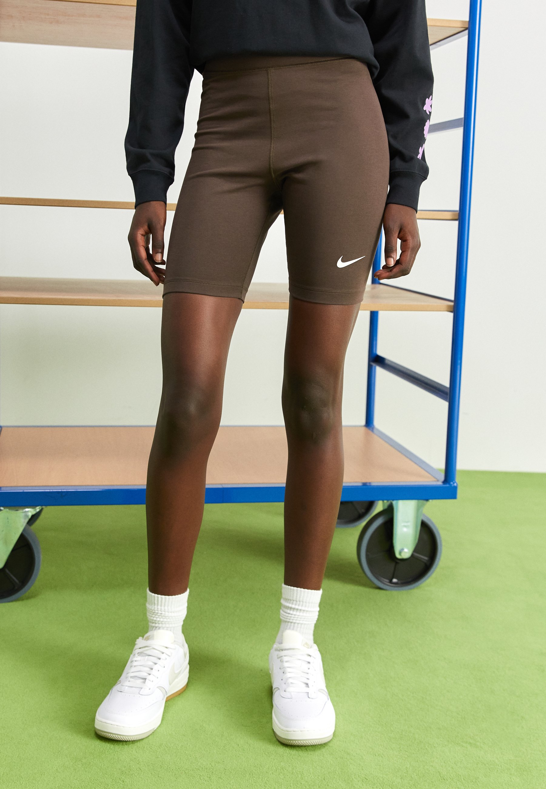 brown nike pro shorts