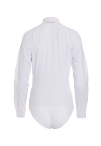 Biała body z długim rękawem i wysokim kołnierzem, wykonana z elastycznego materiału, o gładkiej fakturze i dopasowanym kroju.