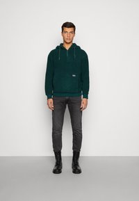 Pepe Jeans STANLEY - Calças de ganga justas - black denim